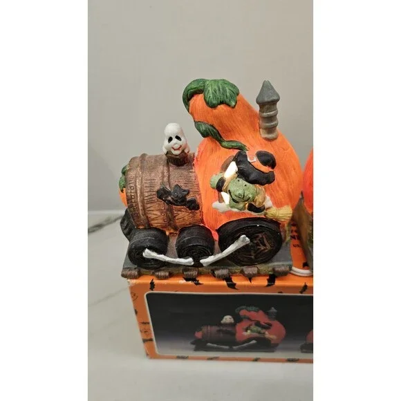 Vintage Porcelain Spooky Haunted Haven Halloween Pumpkin Train Night Light Set - Picture 3 of 8